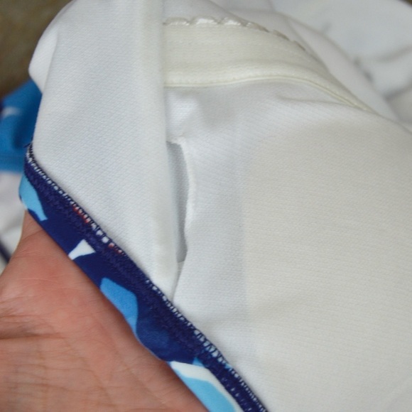 Apt. 9 Tropical Floral Print V Neck One Piece Swimsuit Size Small NWT - Picture 8 of 8